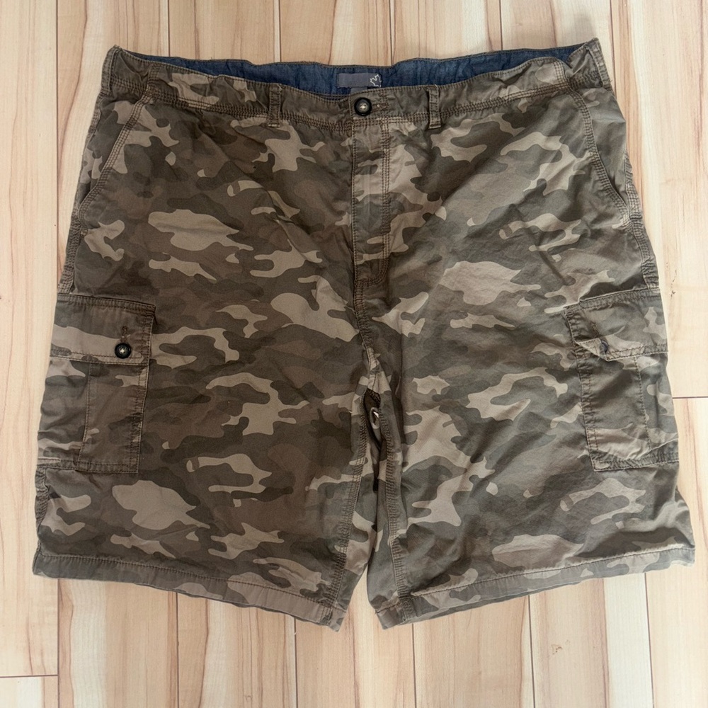 Sears Men's Camouflage Cargo Shorts